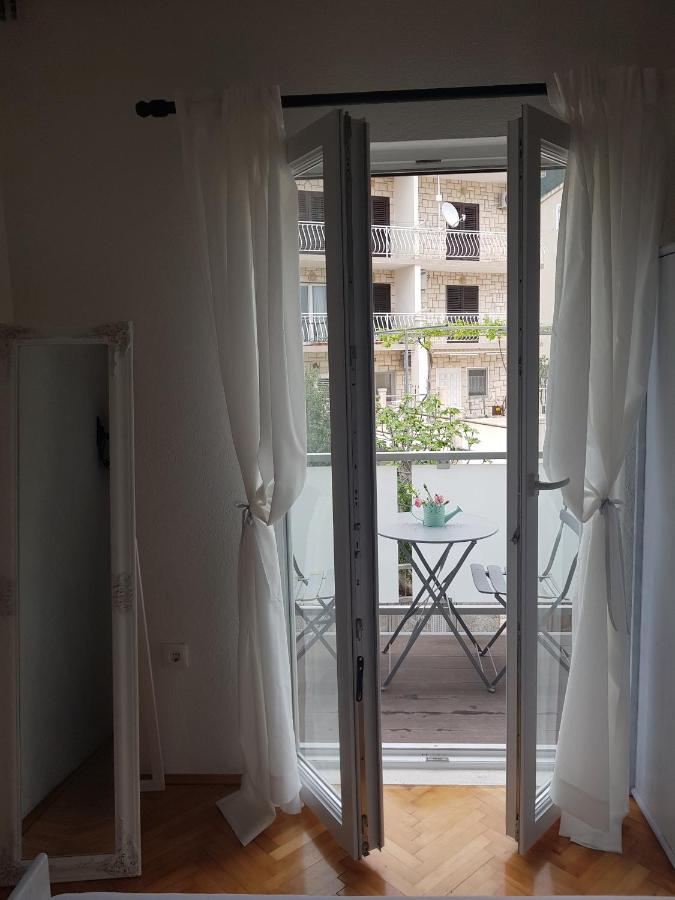 Studio Flat For 2 Apartment มาคาร์สกา ภายนอก รูปภาพ